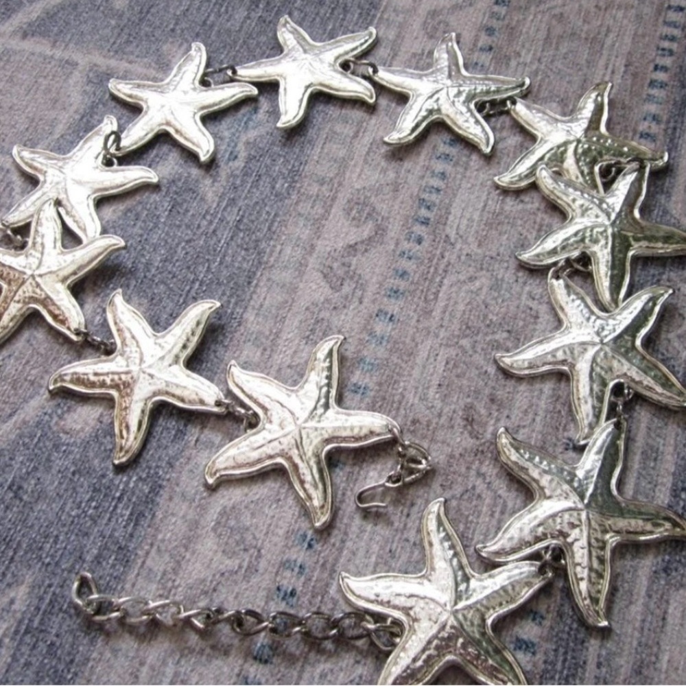 ESCADA Women’s Silver Tone Vintage Distressed Starfish Chainlink Belt